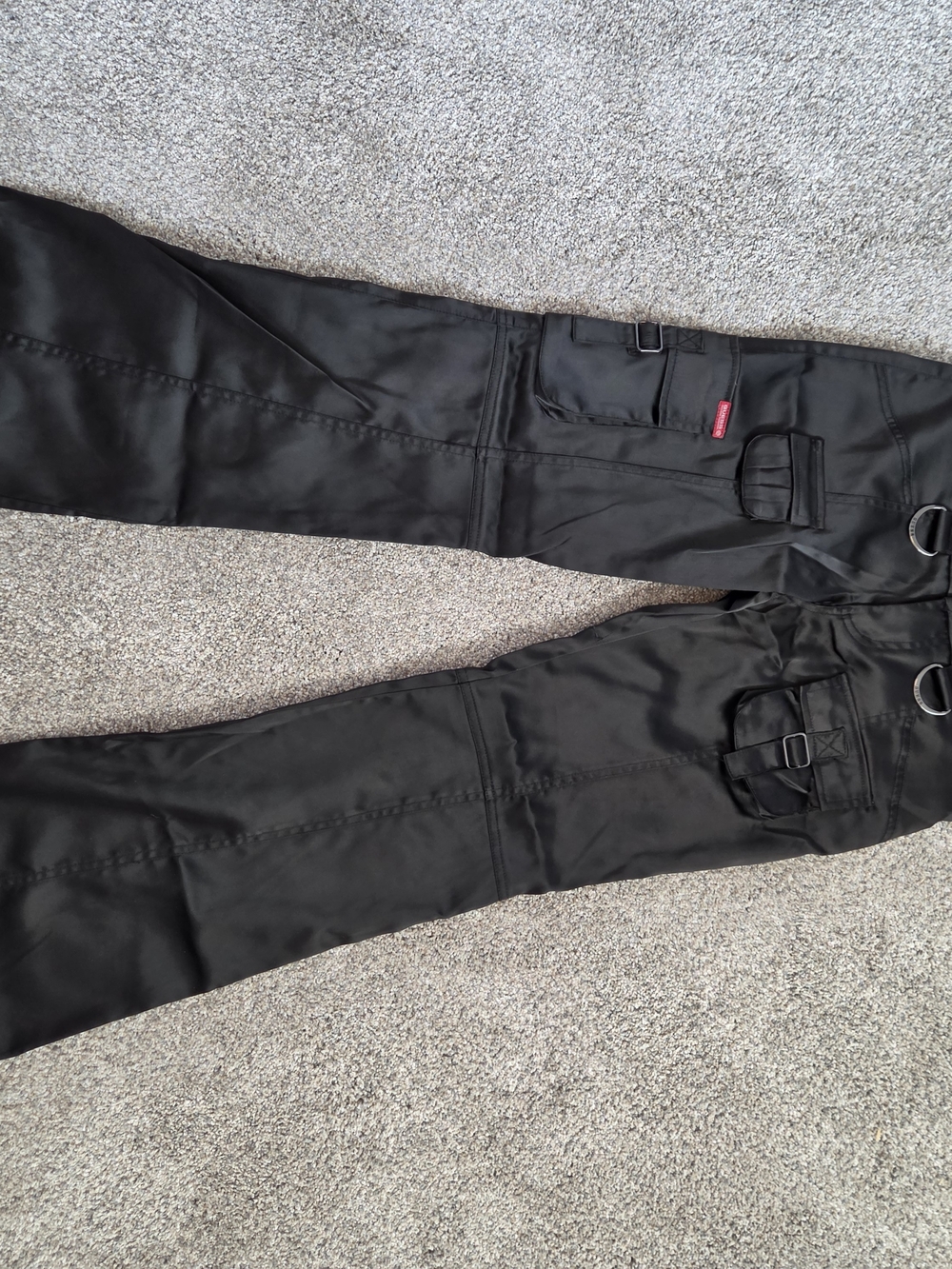 Vintage Black GUESS Women's Cargo Pants. NWOT